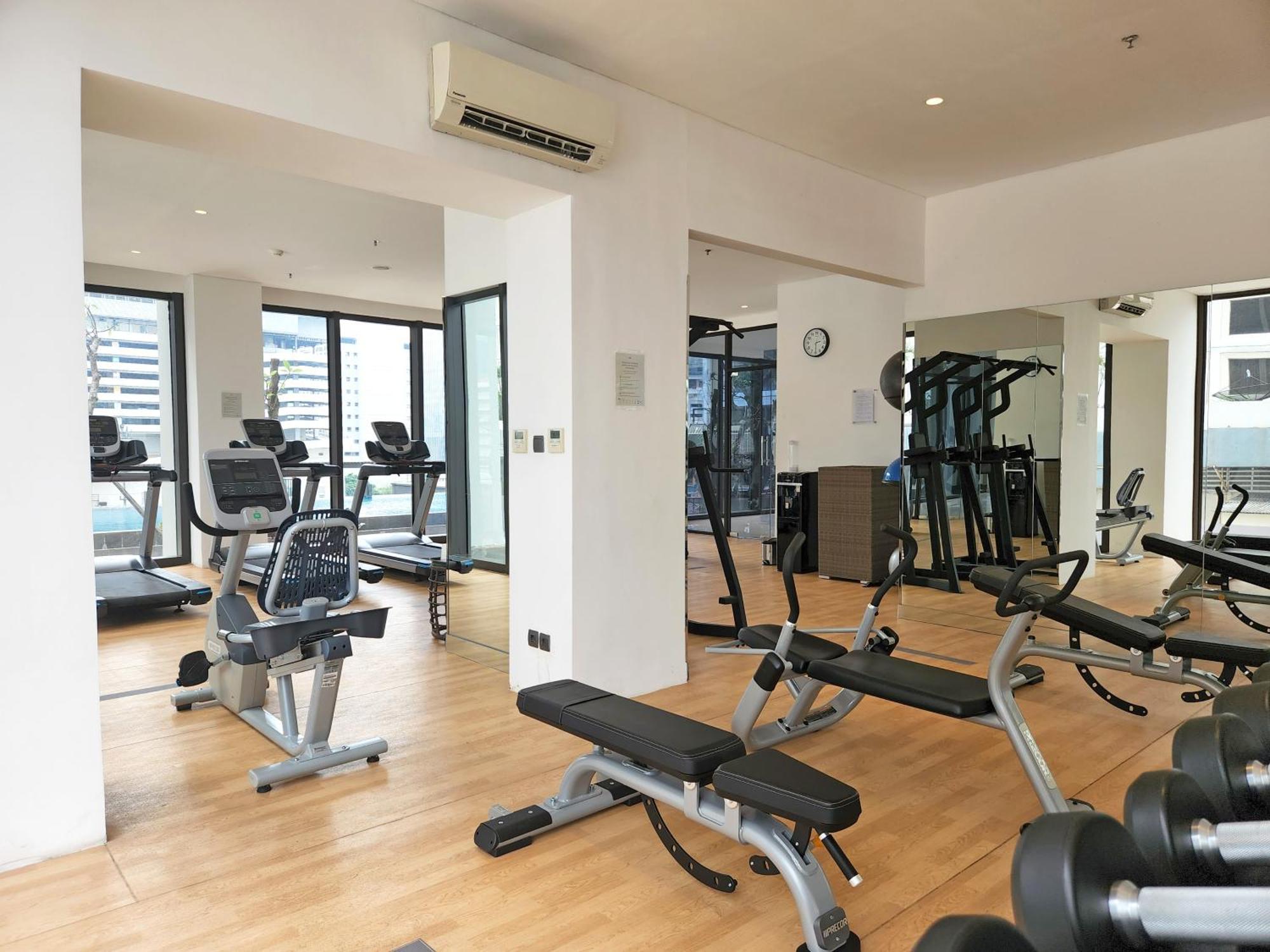 Mangkuluhur Artotel Suites Джакарта Екстер'єр фото